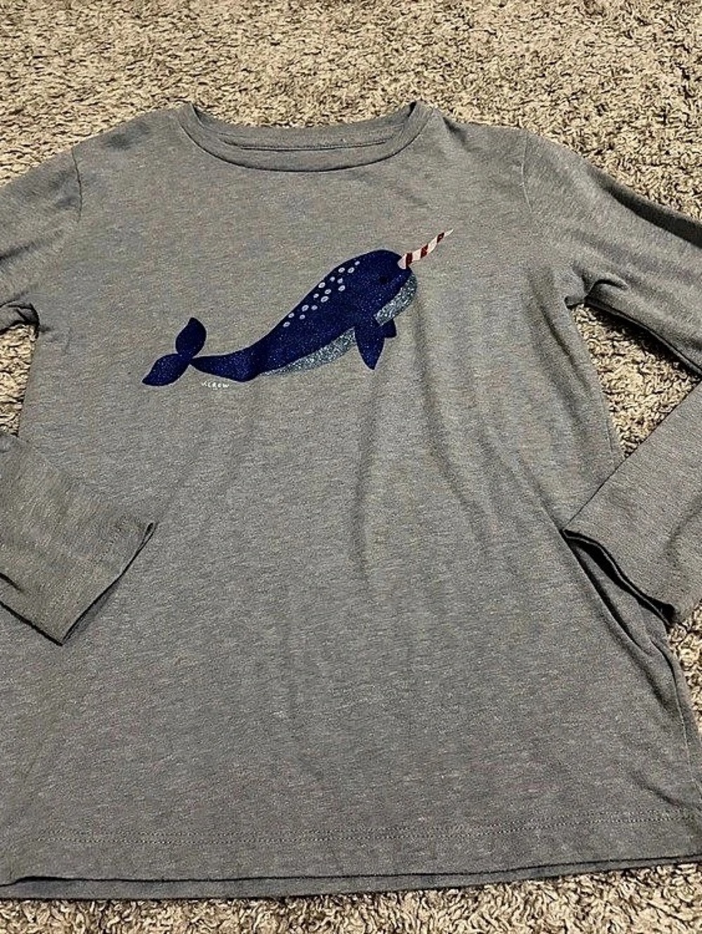 crewcuts Long Sleeve Christmas Narwhal Tee in Gray & Blue Girls Small (6-7)